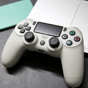 Colorful and Dynamic Holographic Interactive GameController