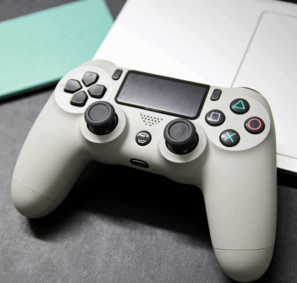 Colorful and Dynamic Holographic Interactive GameController